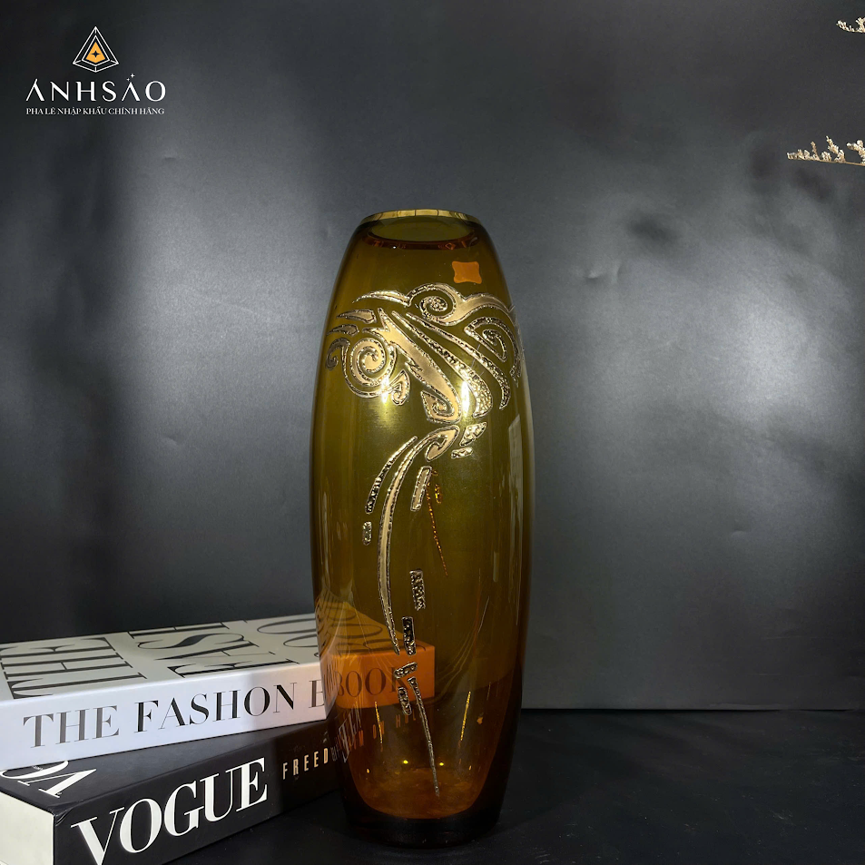 lọ hoa pha l&ecirc;