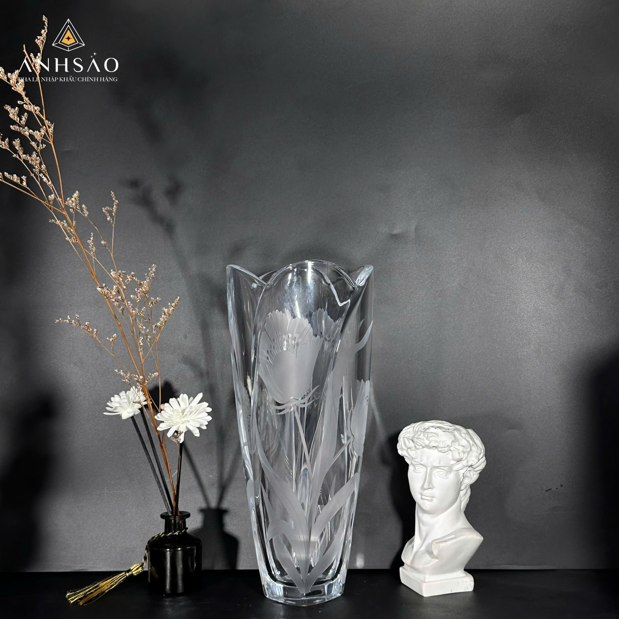 Lọ Hoa Pha Lê 4 Múi Mài Tulip