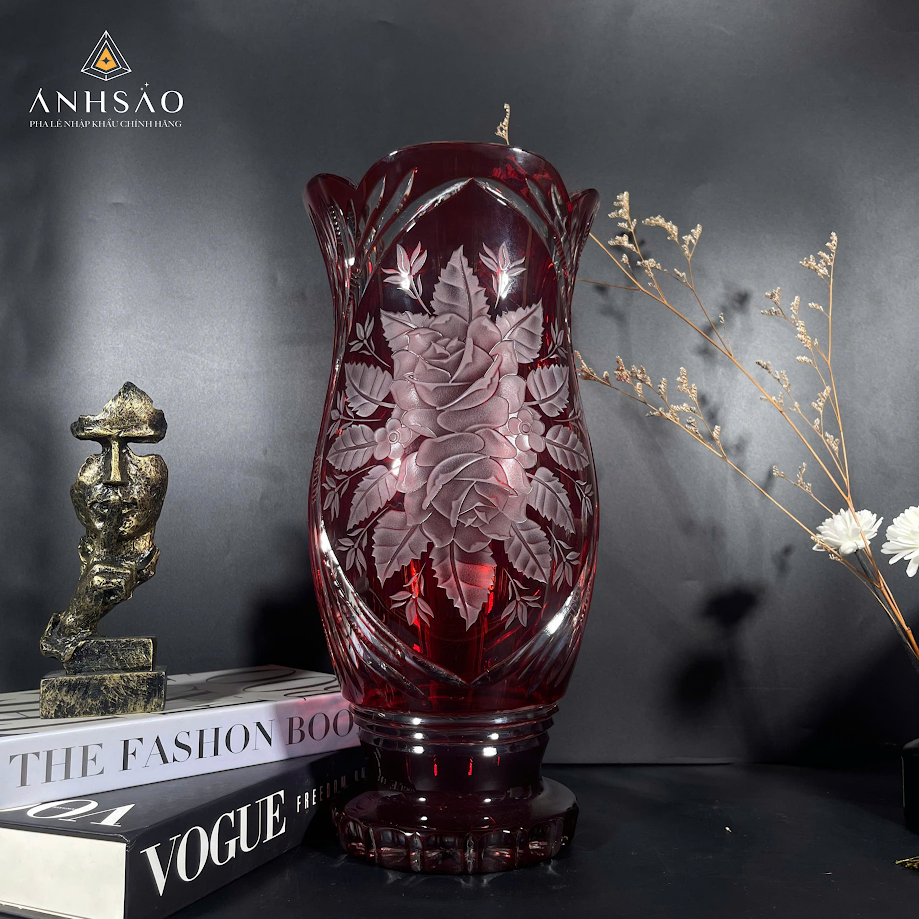 Bộ Sưu Tập Lọ Hoa Pha Lê Điêu Khắc