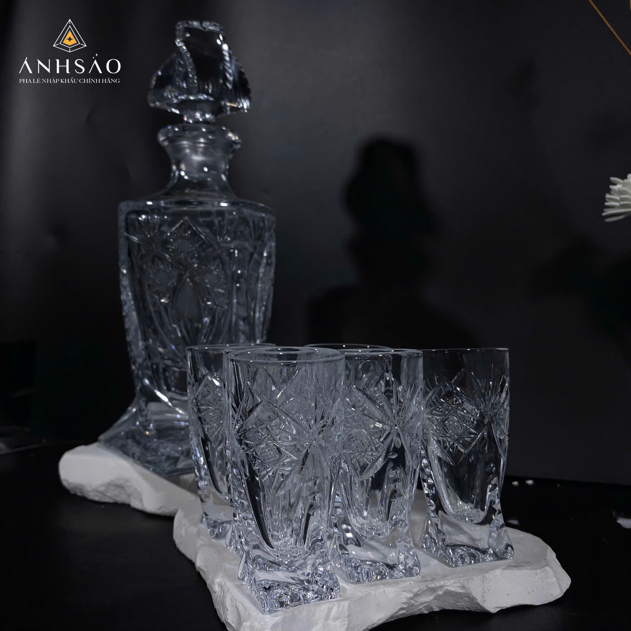 Bộ Bình Rượu Pha Lê Đáy Xoáy Trắng Mài 56 Mini Cao Cấp