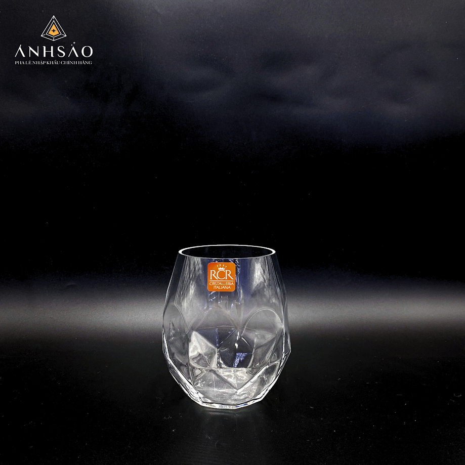 Cốc pha lê sang trọng – Lựa chọn hoàn hảo cho không gian hiện đại