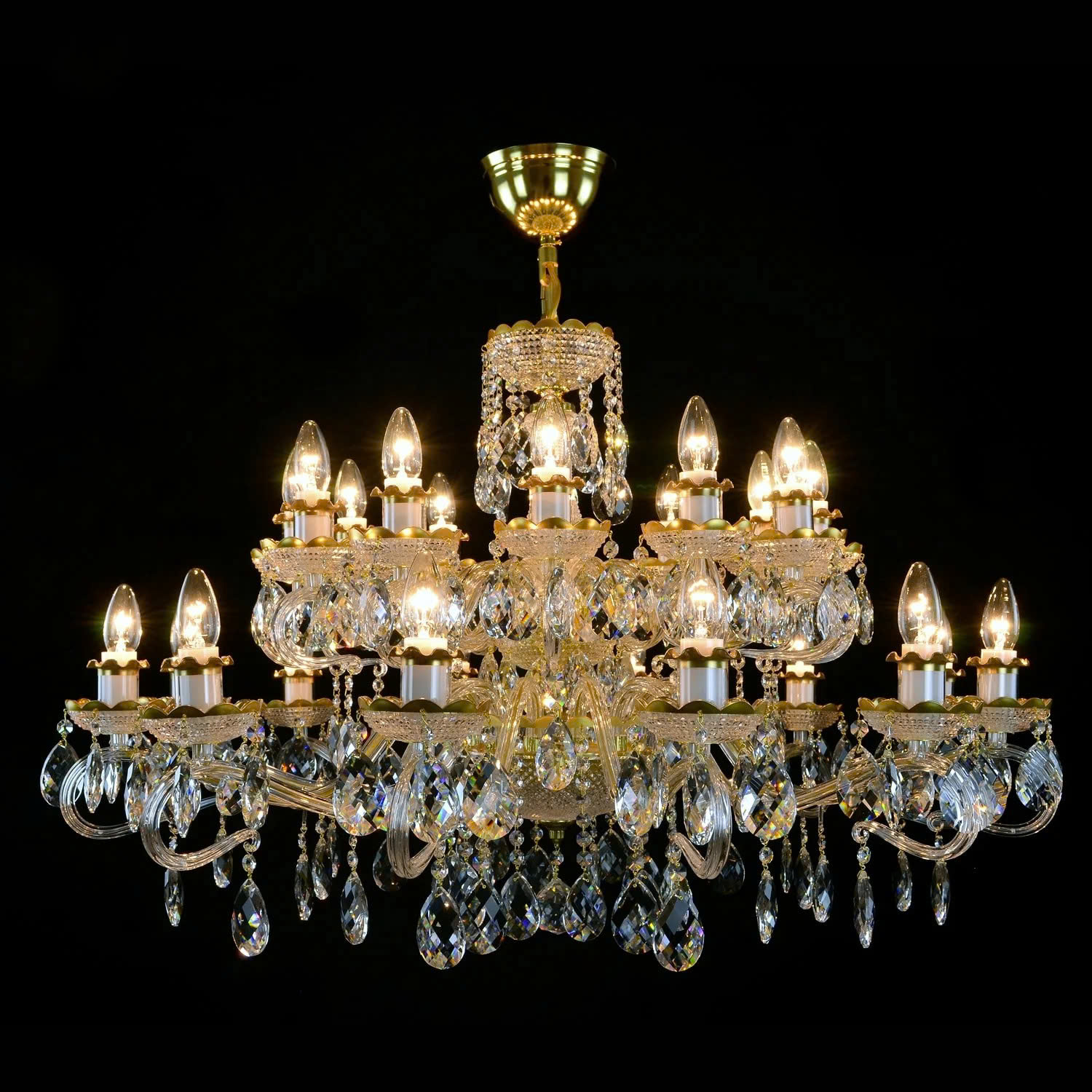 Đèn Pha Lê Treo Trần Daisy 24 Bóng Alpha Cao Cấp