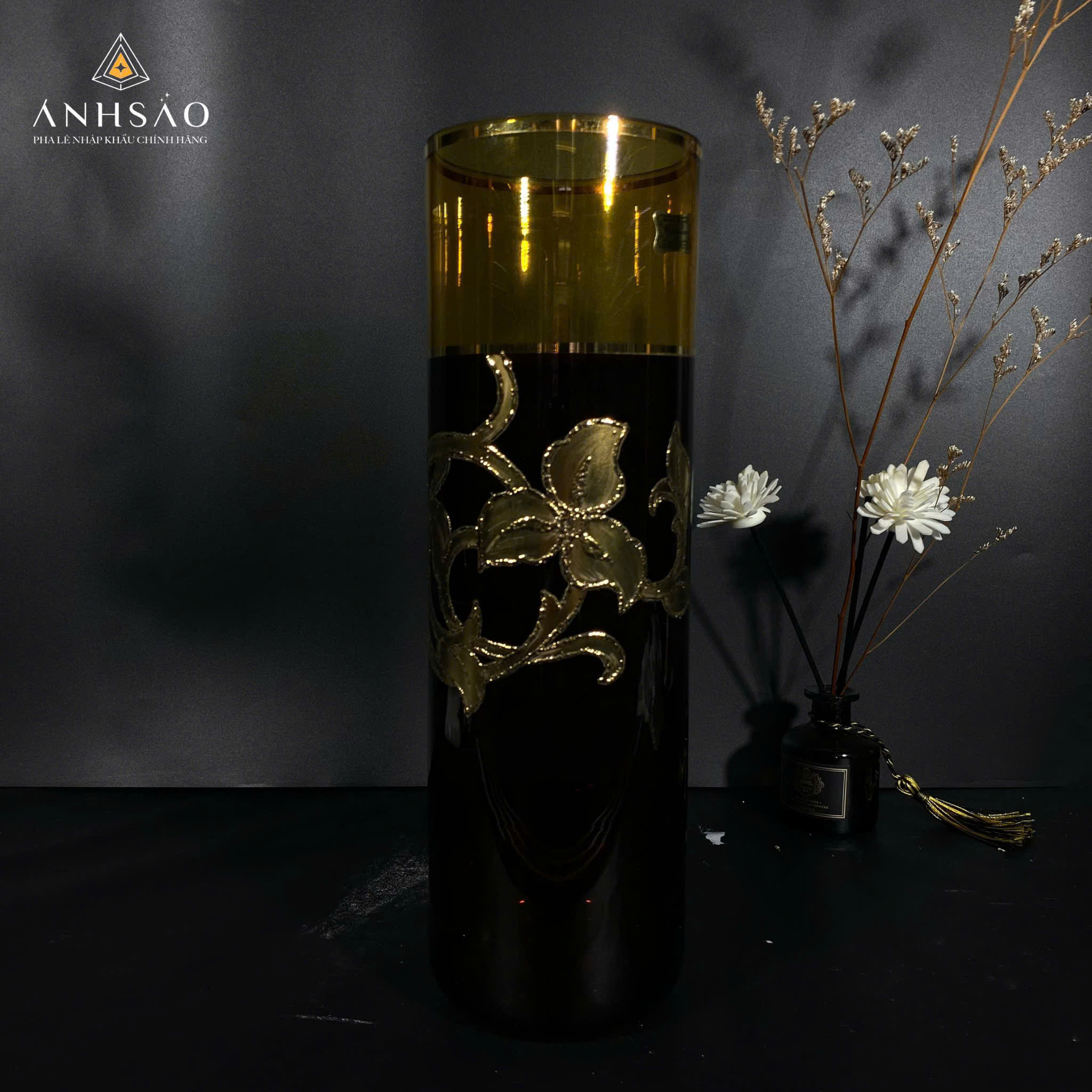 Lọ Hoa Pha Lê EGERMAN Ống Vặn Gân Vẽ Lá