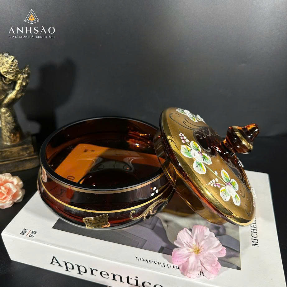 Âu Pha Lê Nghệ Thuật - Điểm Chạm Tinh Tế Cho Không Gian Sống