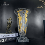 Lọ Hoa Pha Chân Đế Điêu Khắc Cô Gái Vàng